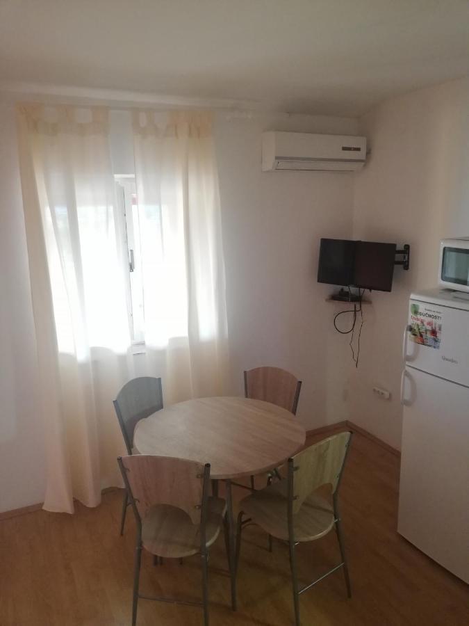 Apartments Lucija Solaris Sibenik Exterior photo